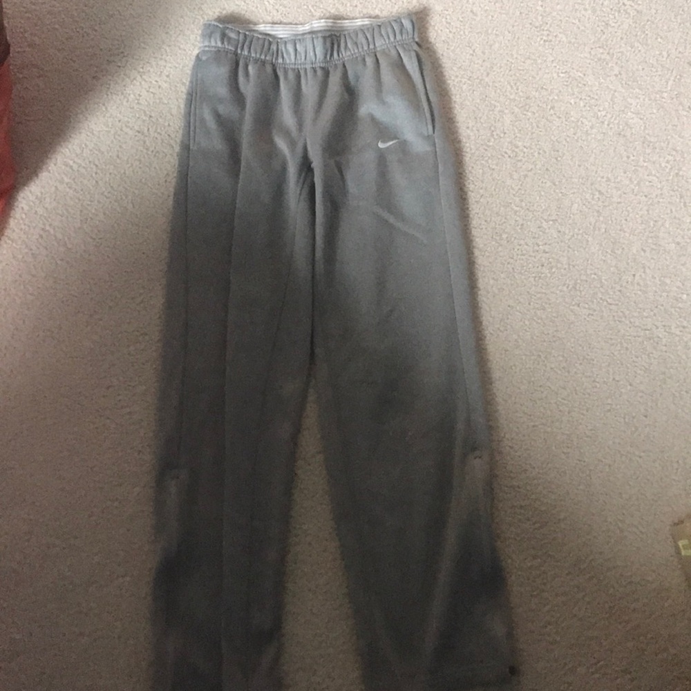 Grey Nike sweatpants